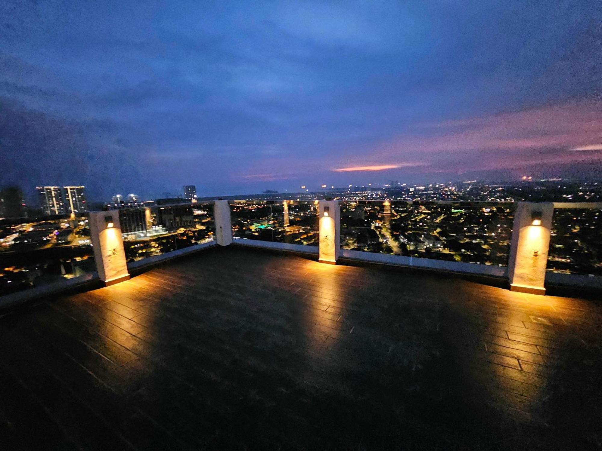 Quartz Paragon Suites Melaka By Ggm Ngoại thất bức ảnh