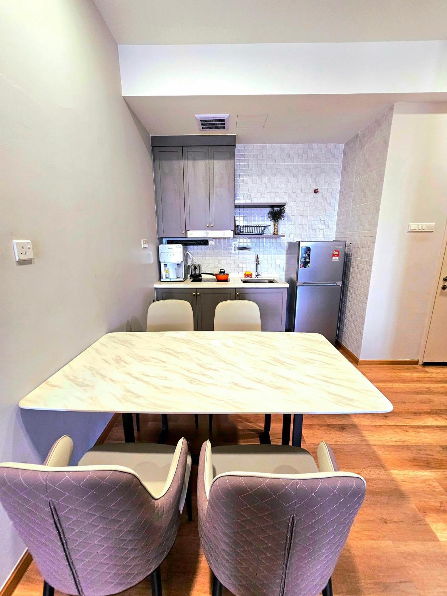Quartz Paragon Suites Melaka By Ggm Phòng bức ảnh