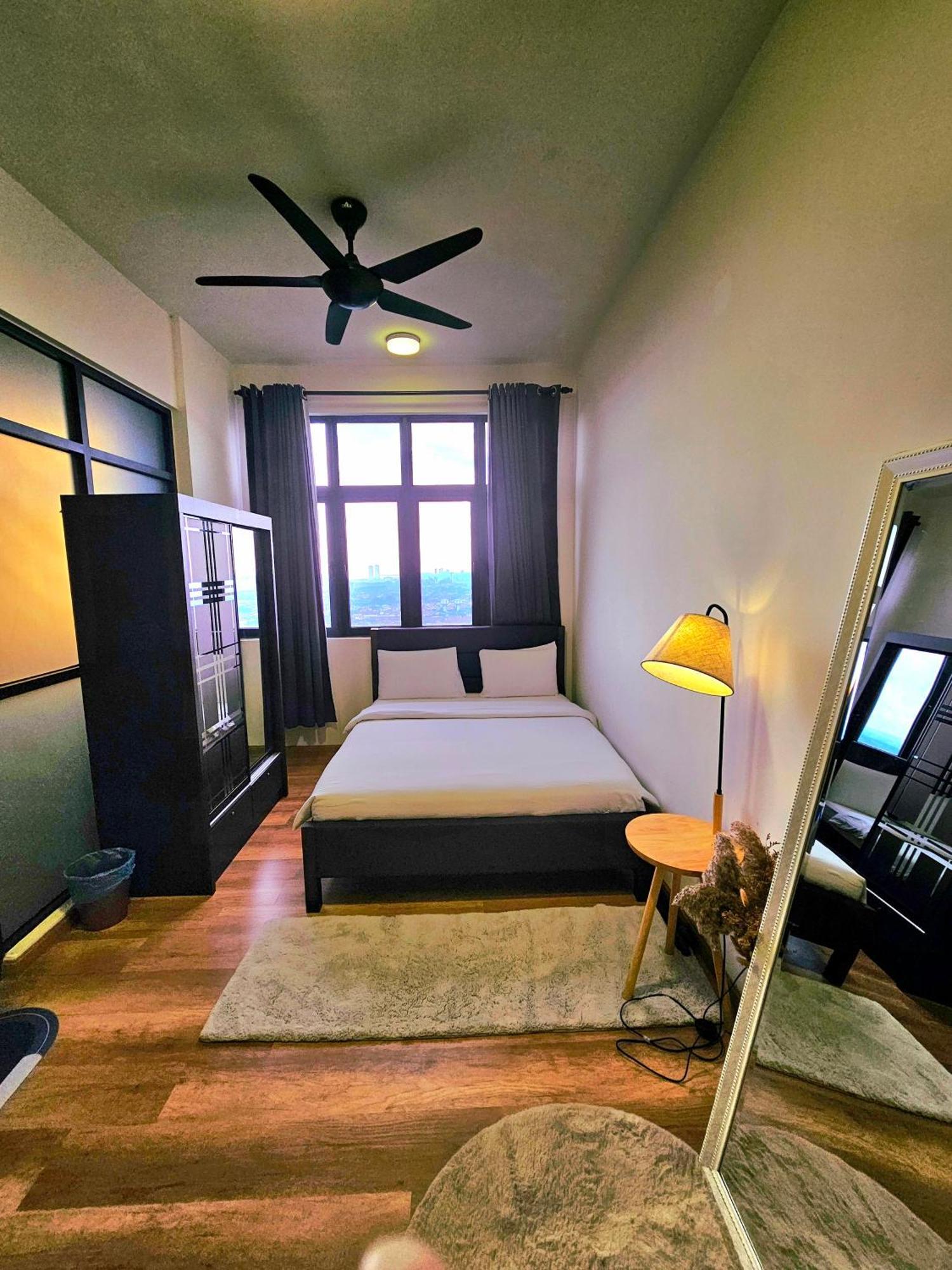 Quartz Paragon Suites Melaka By Ggm Ngoại thất bức ảnh